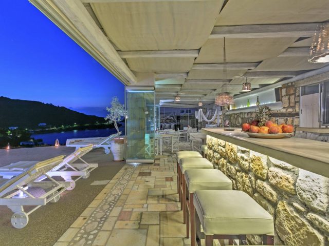 Eirini Luxury Hotel Villas – RL031