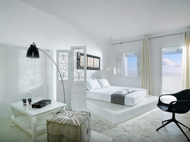 Artemis Deluxe Rooms – RL045